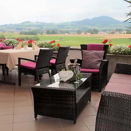 Blumenhof Hotel 3*