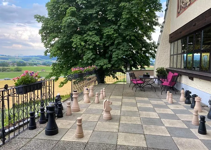 Hotel Blumenhof Sankt Georgen im Attergau