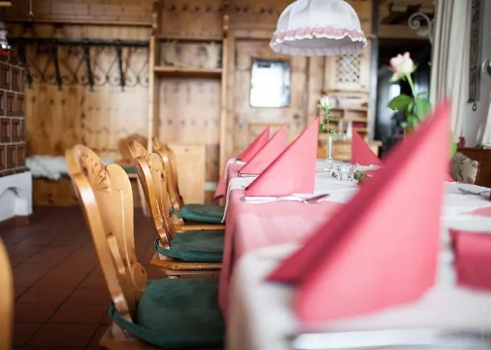 Blumenhof 3* Sankt Georgen im Attergau