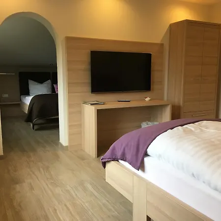 Blumenhof 3* Sankt Georgen im Attergau