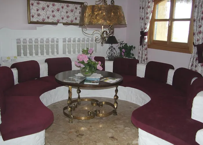 فندق Blumenhof 3*